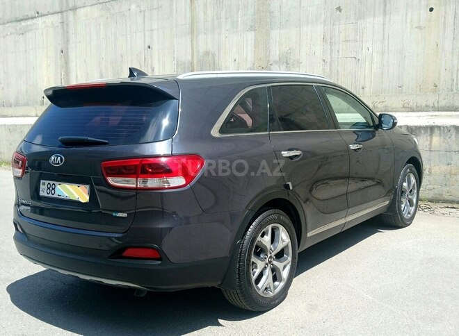 Kia Sorento-5