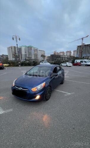 Hyundai Accent-9