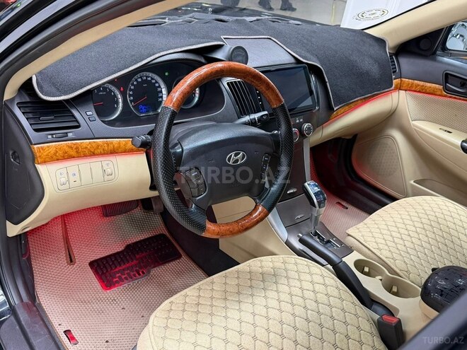 Hyundai Sonata-7