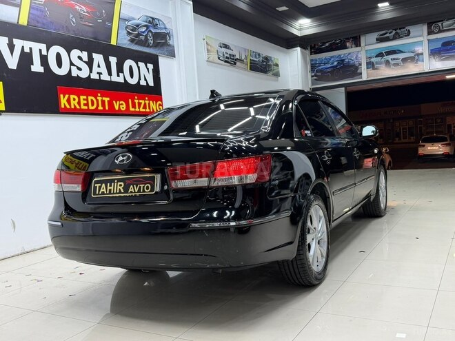 Hyundai Sonata-5