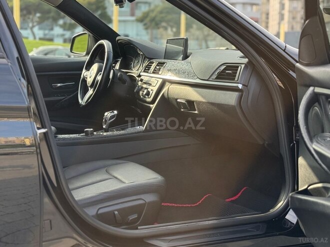 BMW 330-8