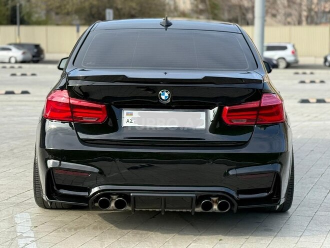 BMW 330-13