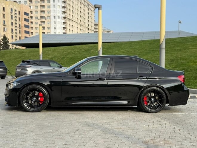 BMW 330-12