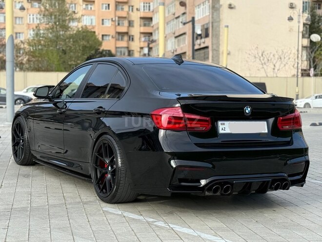 BMW 330-2