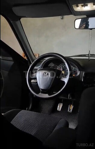 LADA (VAZ) Priora-3