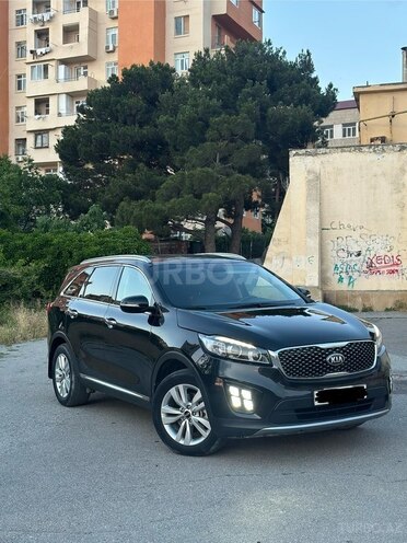 Kia Sorento-1