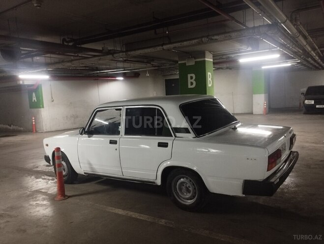 LADA (VAZ) 2107-8
