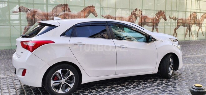 Hyundai i30-4