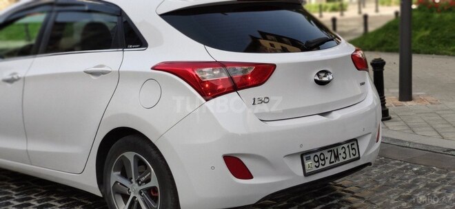 Hyundai i30-6