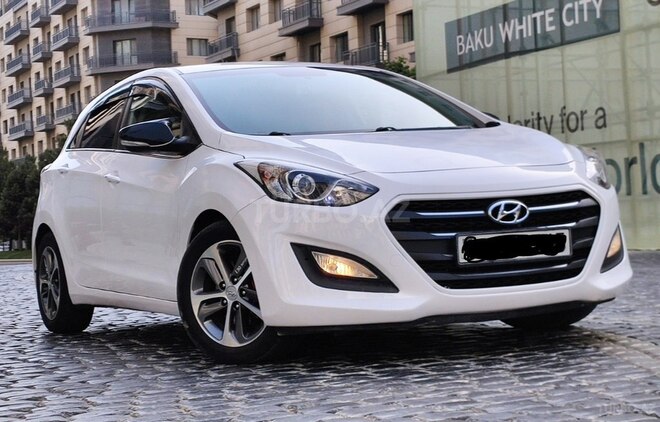 Hyundai i30-2