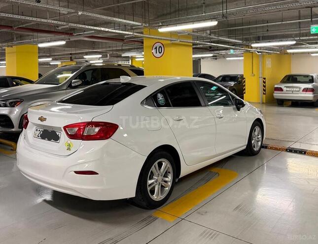 Chevrolet Cruze-2