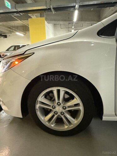 Chevrolet Cruze-9