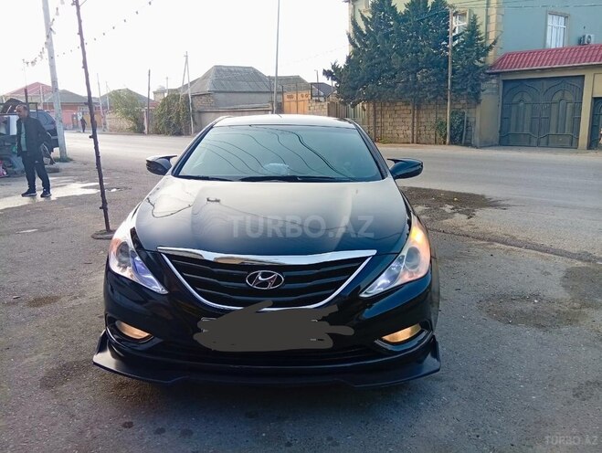 Hyundai Sonata-1