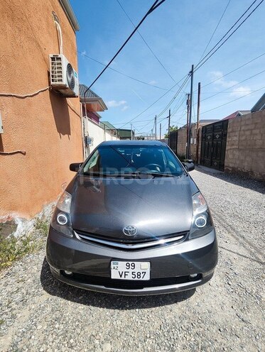 Toyota Prius-1