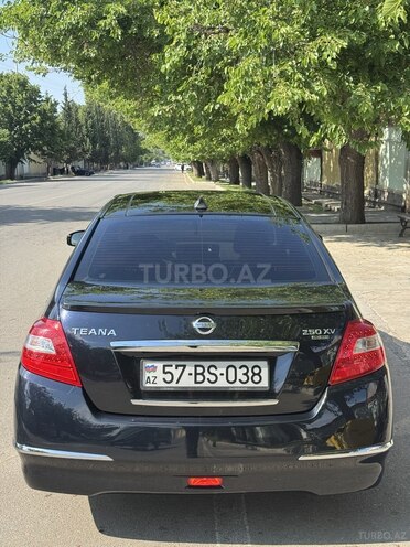 Nissan Teana-3