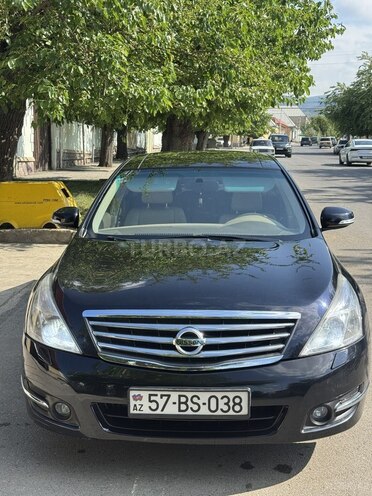 Nissan Teana-1