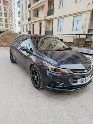 Chevrolet Cruze-1