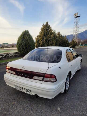 Nissan Maxima-4