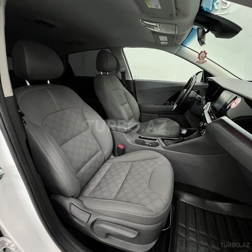 Kia Niro-8