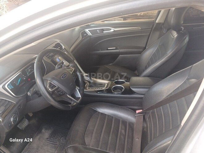 Ford Fusion (North America)-12
