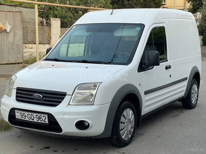 Ford Transit Connect-5
