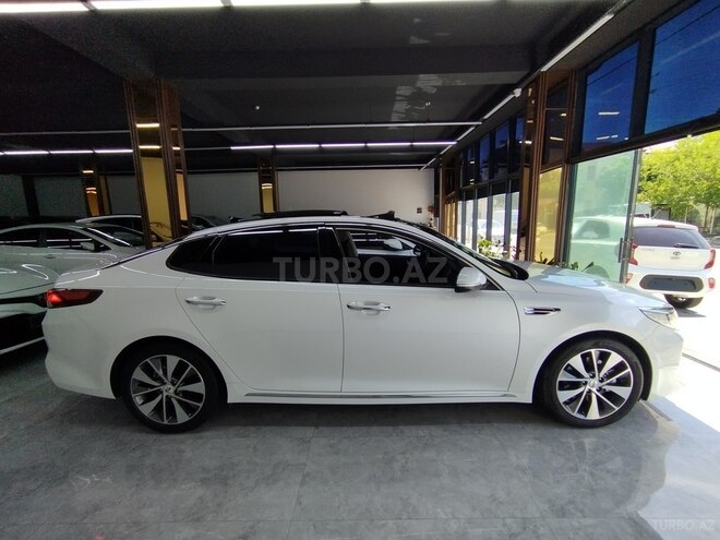 Kia K5-8