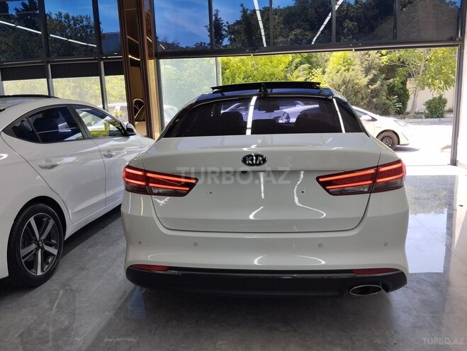 Kia K5-5