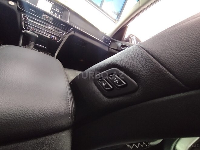 Kia K5-14