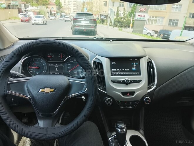 Chevrolet Cruze-3