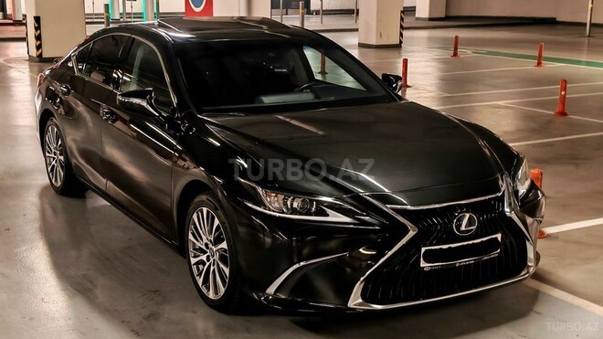 Lexus ES 300h-8