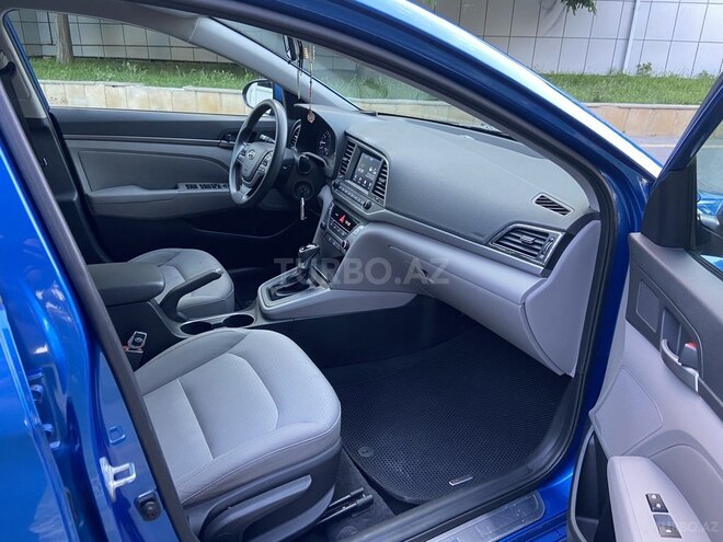 Hyundai Elantra 2017, 131,000 km - 2.0 л - Bakı