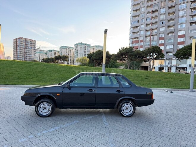 LADA (VAZ) 21099-7