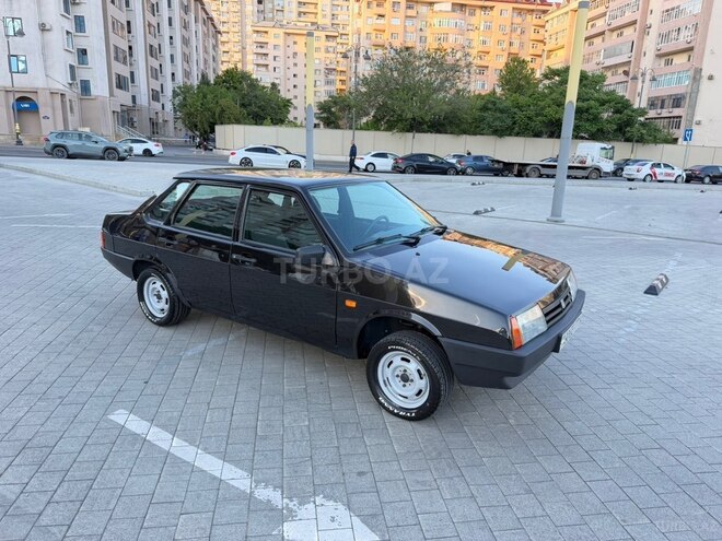 LADA (VAZ) 21099-5