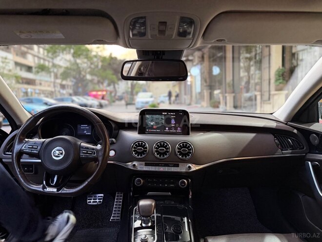 Kia Stinger-4