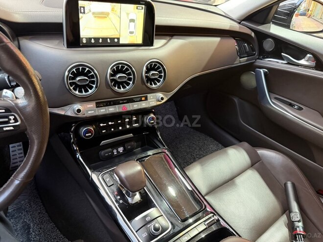 Kia Stinger-20