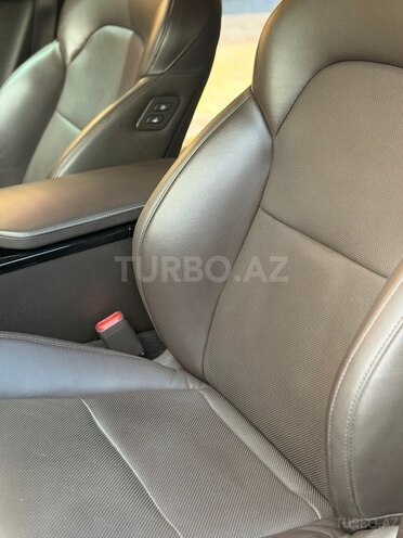 Kia Stinger-17