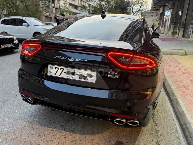 Kia Stinger-21