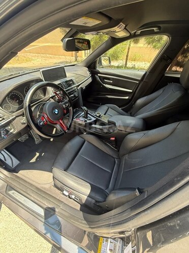 BMW 330-9