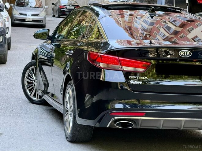 Kia Optima-4