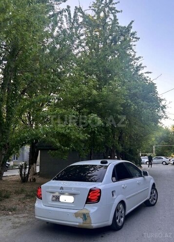Daewoo Gentra-8