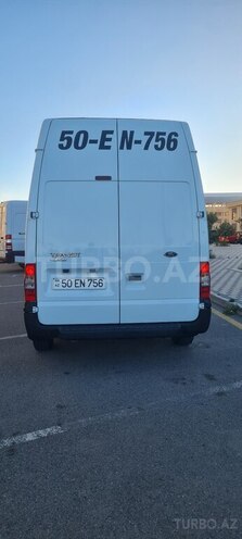Ford Transit-4