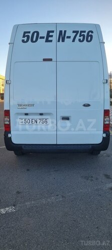 Ford Transit-14