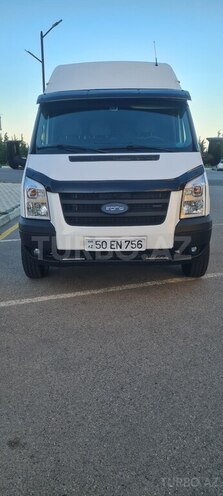 Ford Transit-16