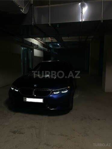 BMW 330-2