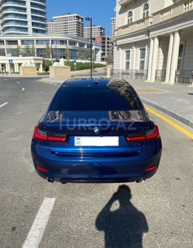 BMW 330-4