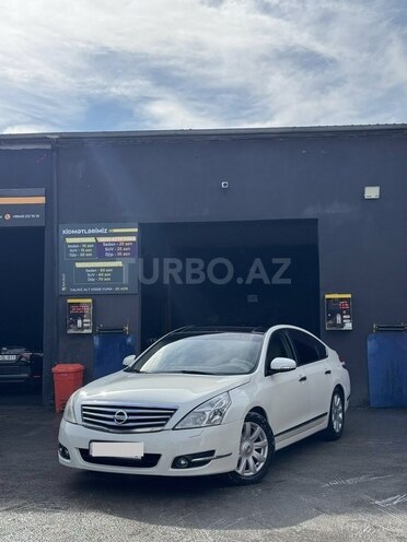 Nissan Teana-2