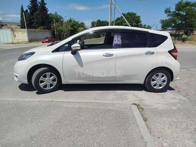 Nissan Note-3