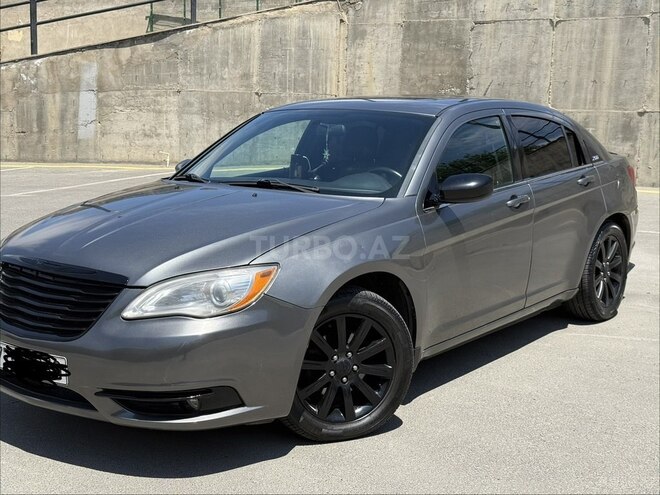 Chrysler 200-2