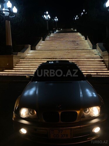 BMW 325-2