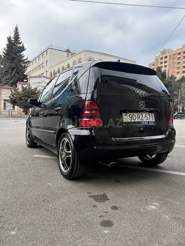 Mercedes A 190-9